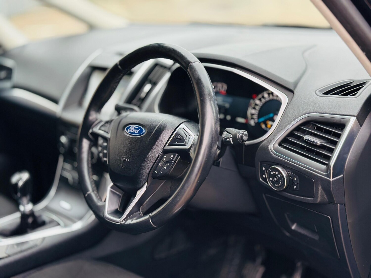 Used Ford Galaxy 2016 for sale - 76887450: Photo 22