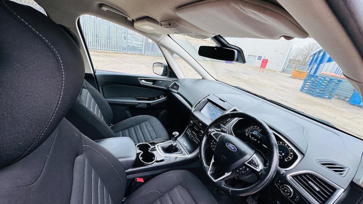 Used Ford Galaxy 2016 for sale - 76887450: Photo 24