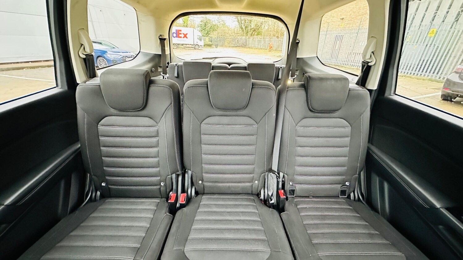 Used Ford Galaxy 2016 for sale - 76887450: Photo 35