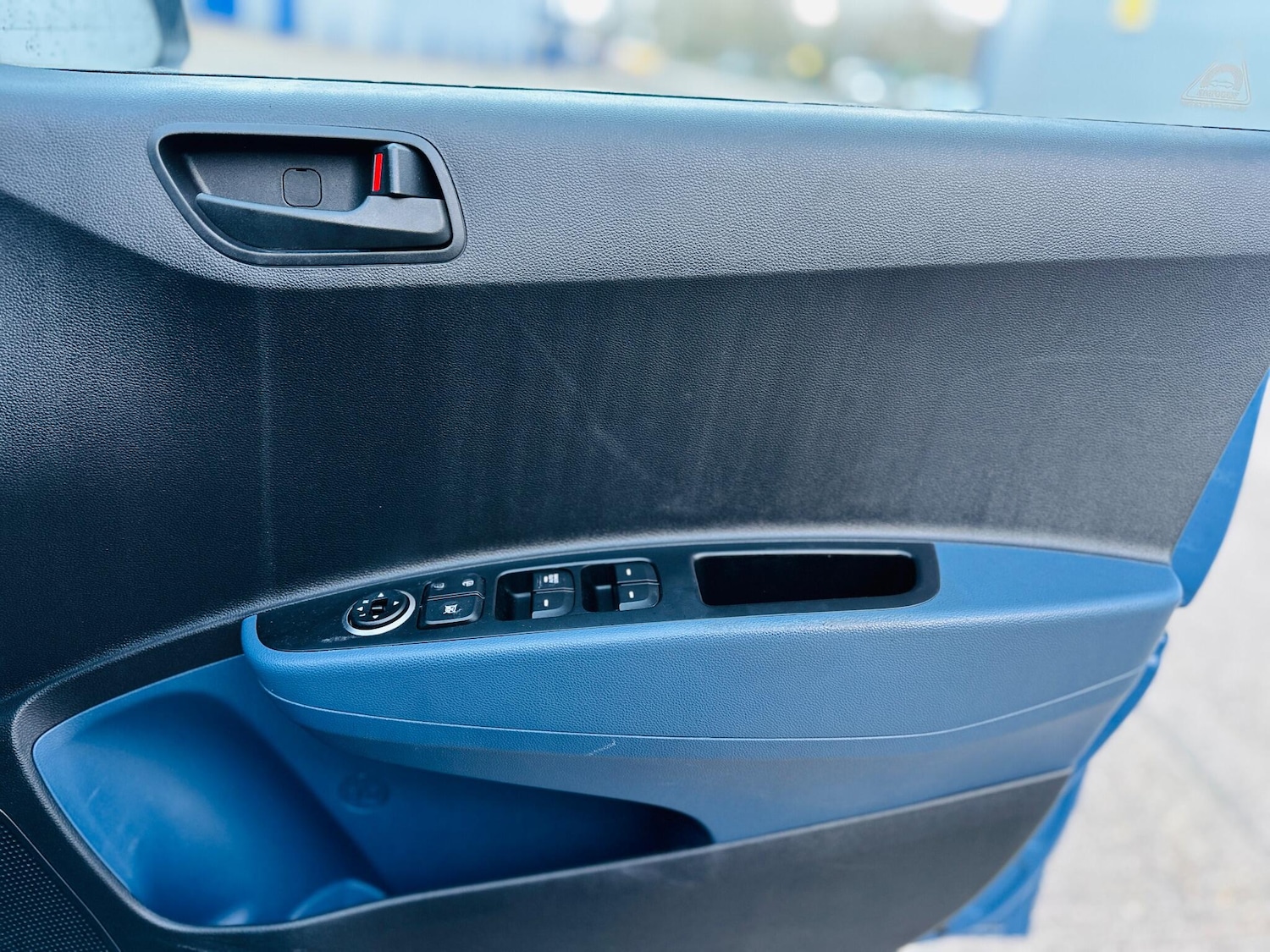 Used Hyundai i10 2015 for sale - 77054116: Photo 17