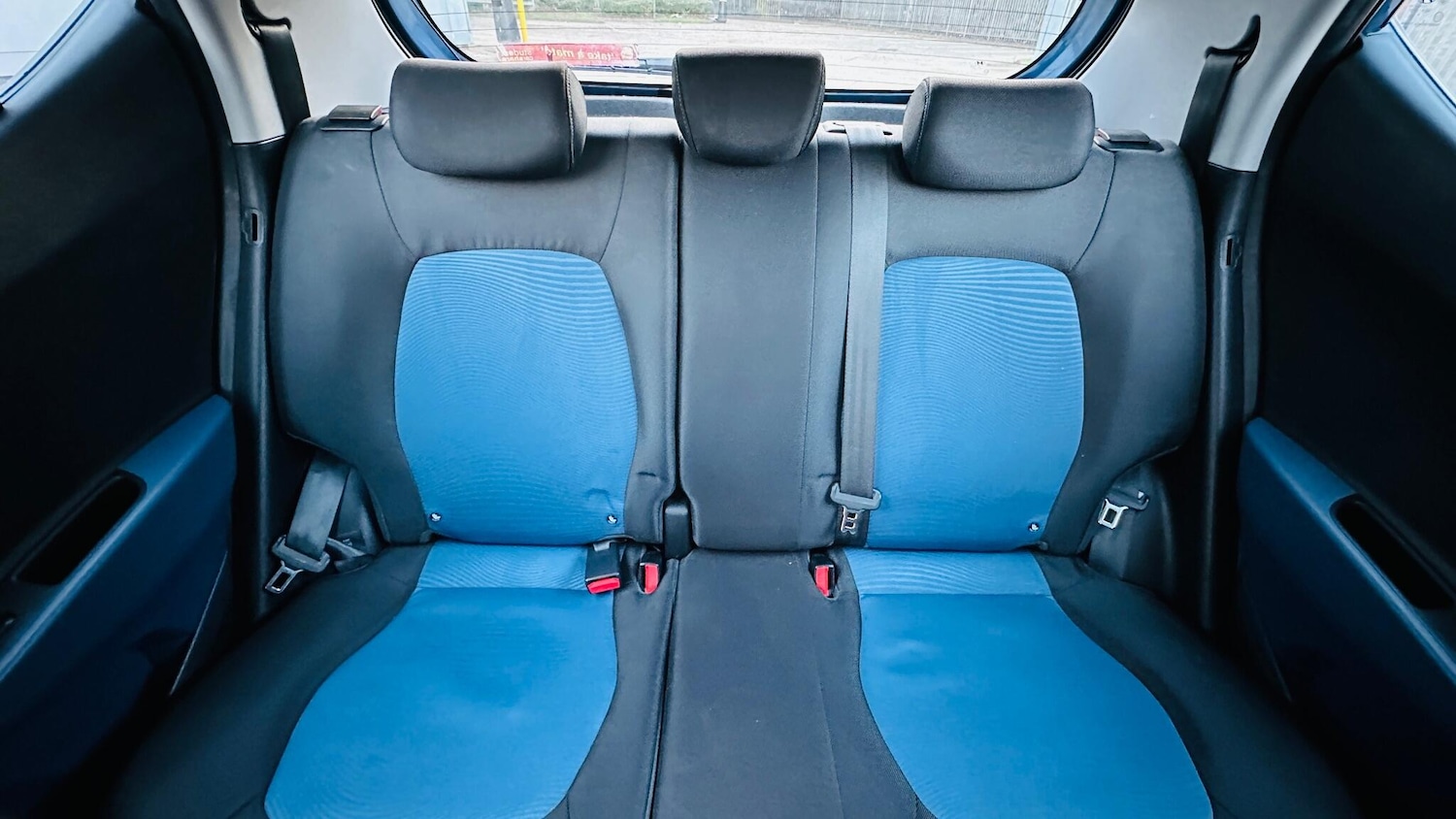 Used Hyundai i10 2015 for sale - 77054116: Photo 34