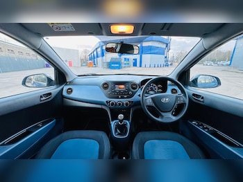 Used Hyundai i10 2015 for sale - 77054116: Photo