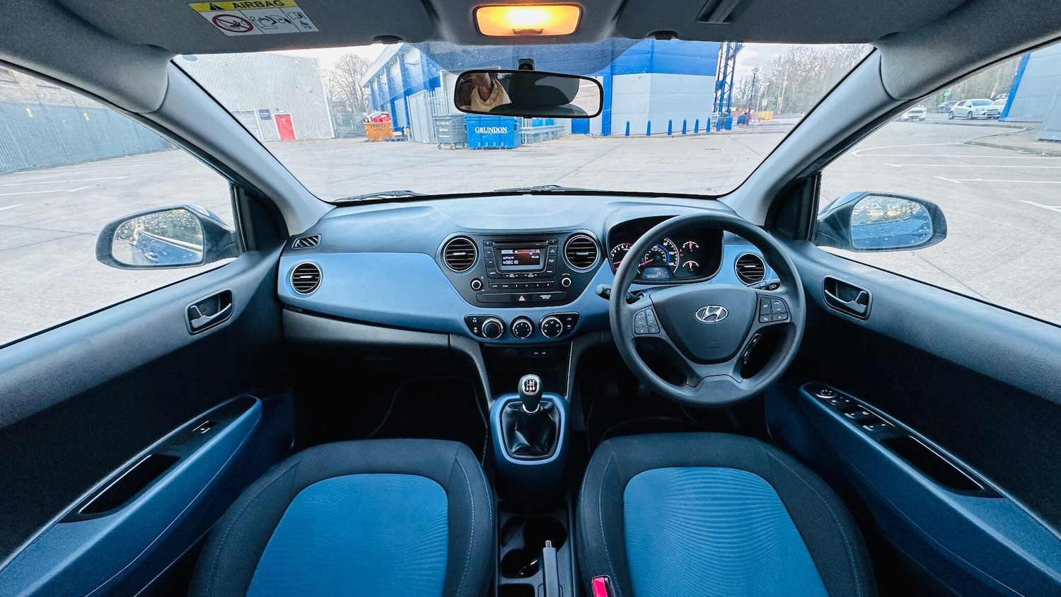 Used Hyundai i10 2015 for sale - 77054116: Photo 58