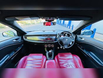 Used Alfa Romeo Giulietta 2010 for sale - 78388296: Photo