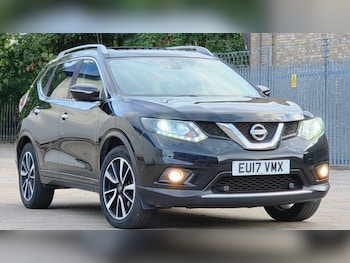 Used Nissan X-Trail 2017 for sale - 79396163: Photo