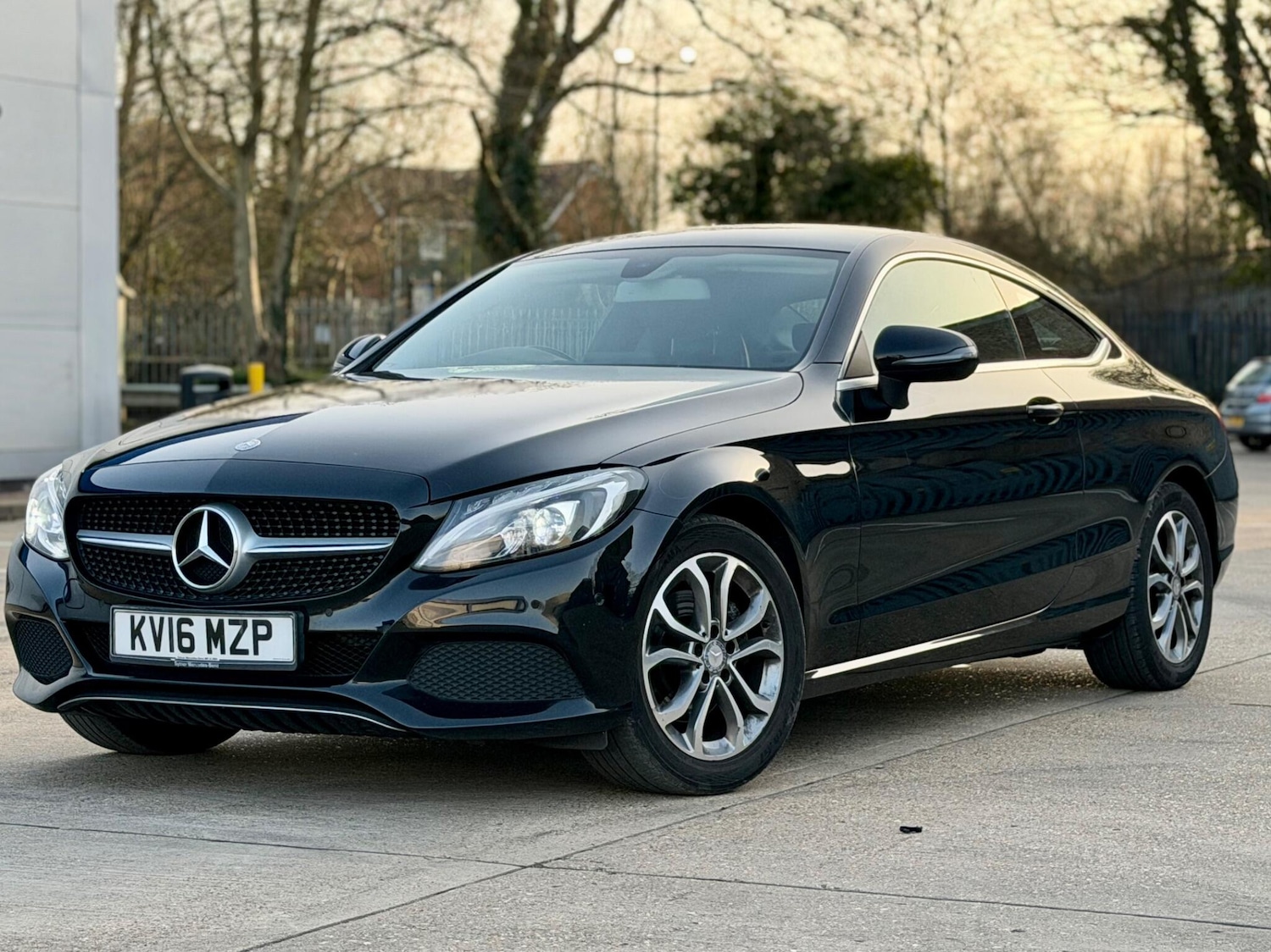 Used Mercedes-Benz C Class 2016 for sale - 77267464: Photo 2