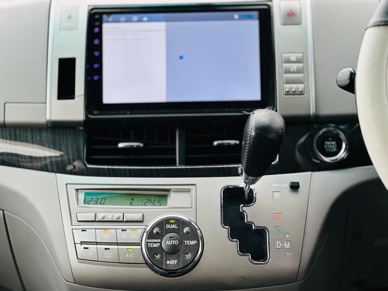 Used Toyota Estima 2018 for sale - 76473177: Photo 20