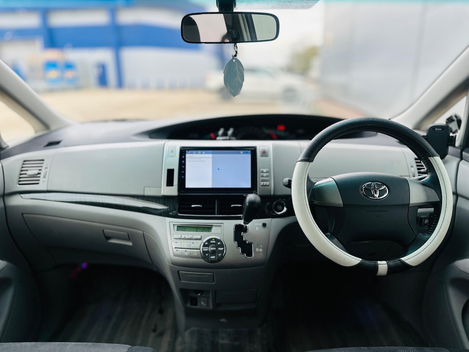 Used Toyota Estima 2018 for sale - 76473177: Photo 22