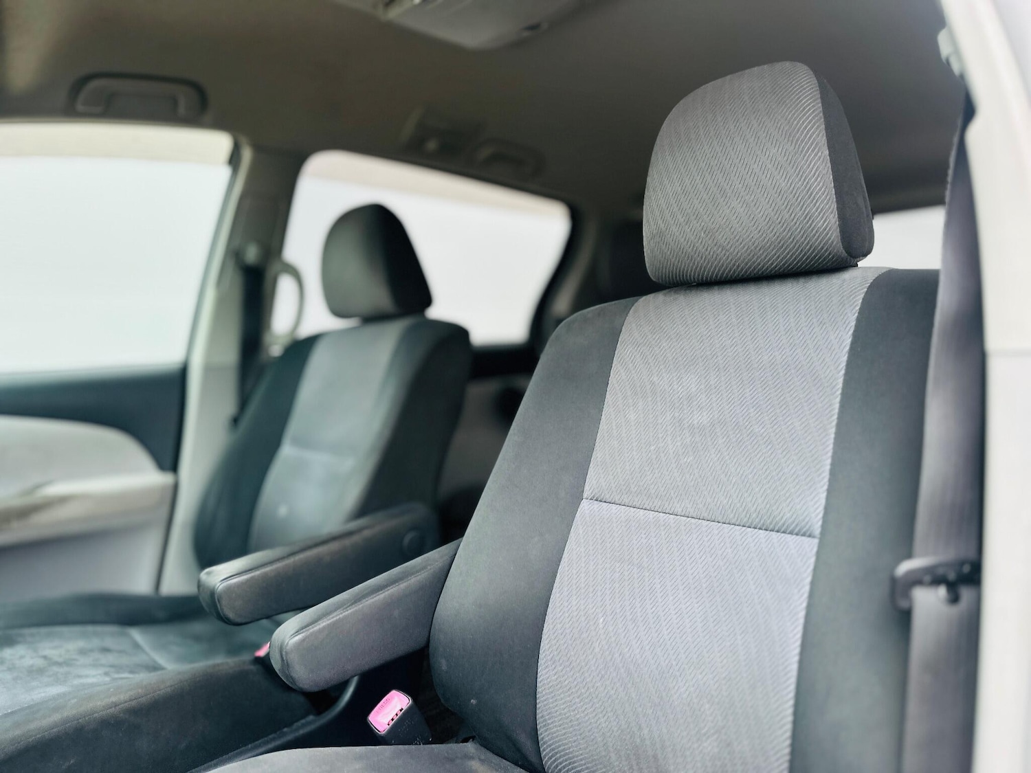 Used Toyota Estima 2018 for sale - 76473177: Photo 27