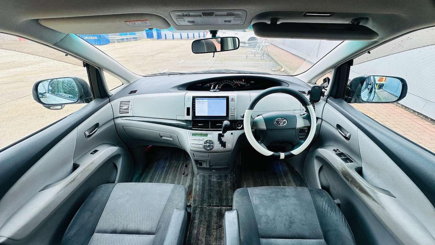 Used Toyota Estima 2018 for sale - 76473177: Photo 29