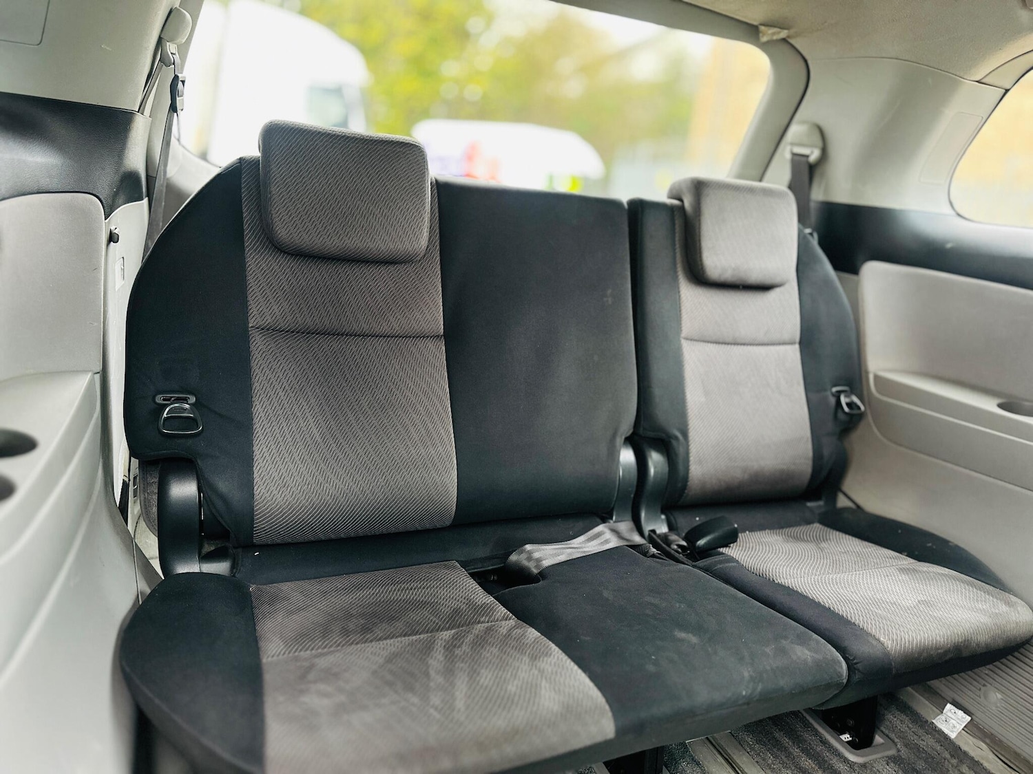 Used Toyota Estima 2018 for sale - 76473177: Photo 33