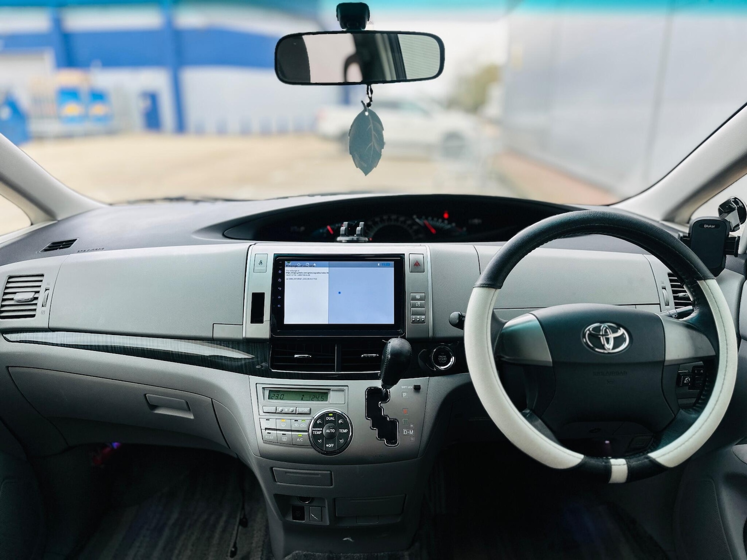 Used Toyota Estima 2018 for sale - 76473177: Photo 56