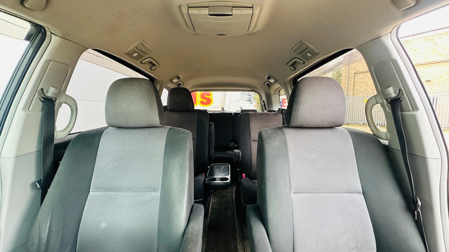 Used Toyota Estima 2018 for sale - 76473177: Photo 57