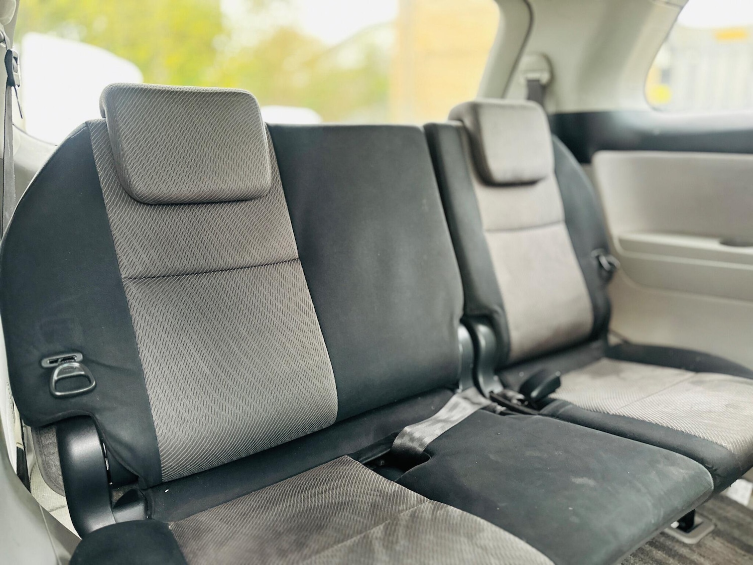 Used Toyota Estima 2018 for sale - 76473177: Photo 61