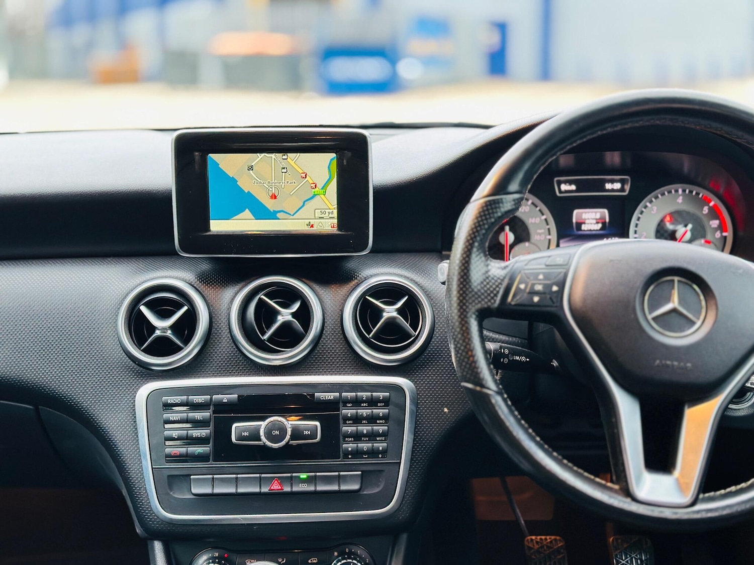 Used Mercedes-Benz A-Class 2014 for sale - 77633626: Photo 13