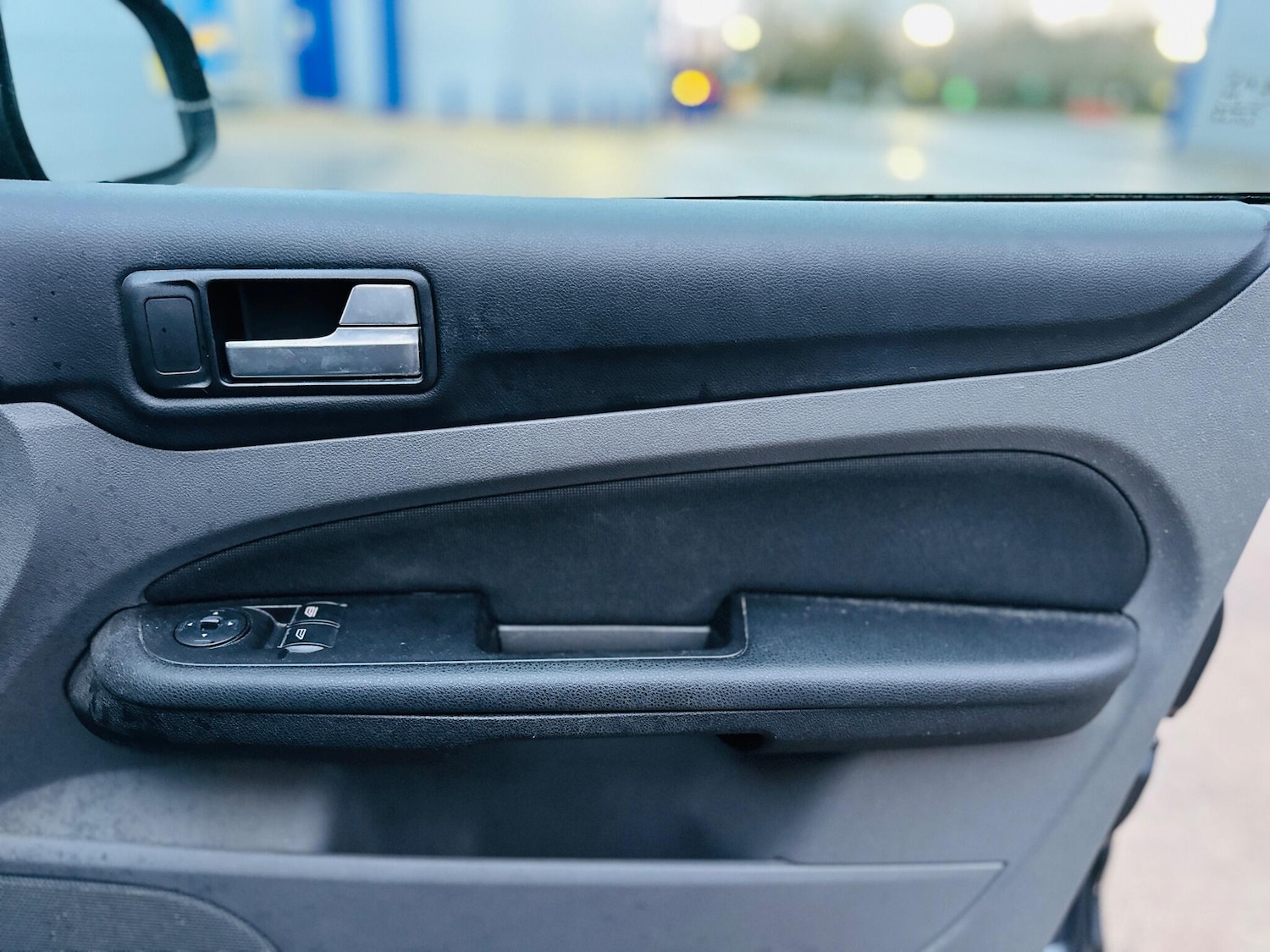 Used Ford Focus 2009 for sale - 77084405: Photo 16