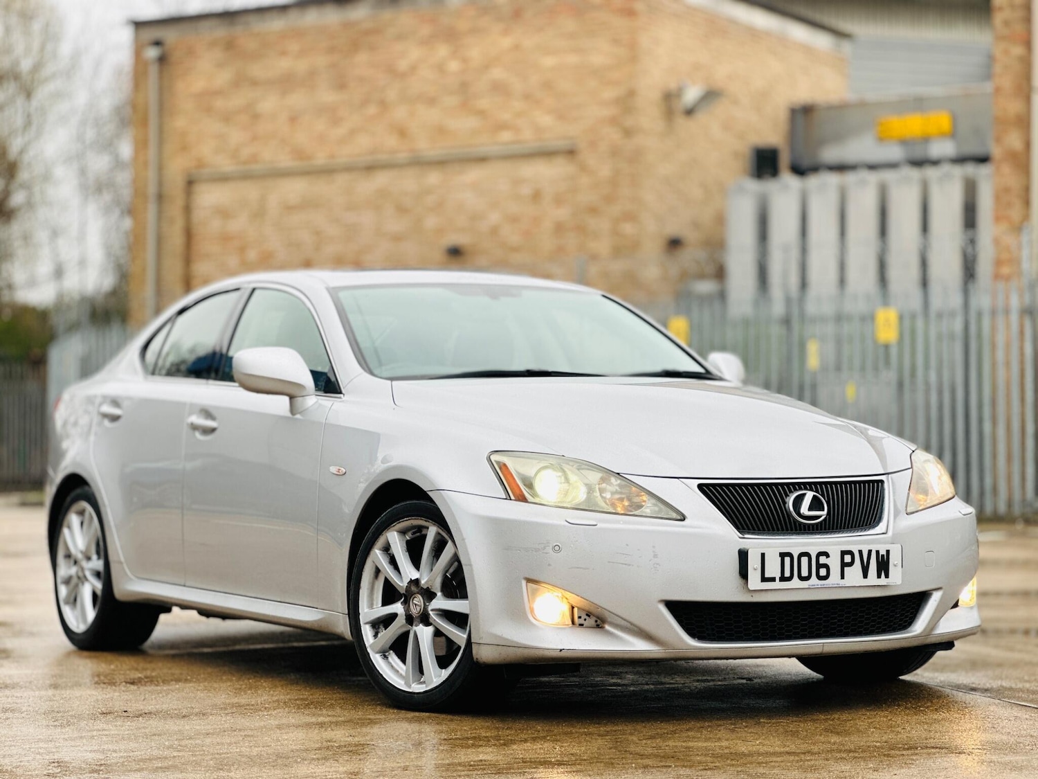 Used Lexus IS 2006 for sale - 77439985: Photo 1