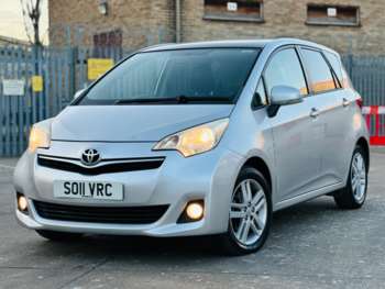Used Toyota Verso 2011 for sale - 74508908: Photo