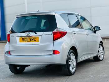 Used Toyota Verso 2011 for sale - 74508908: Photo