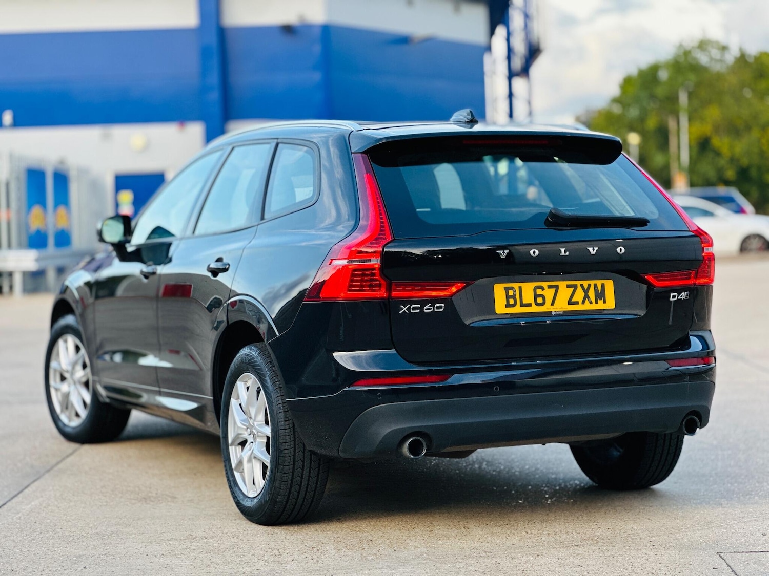 Used Volvo XC60 for sale - 77768071: Photo 43
