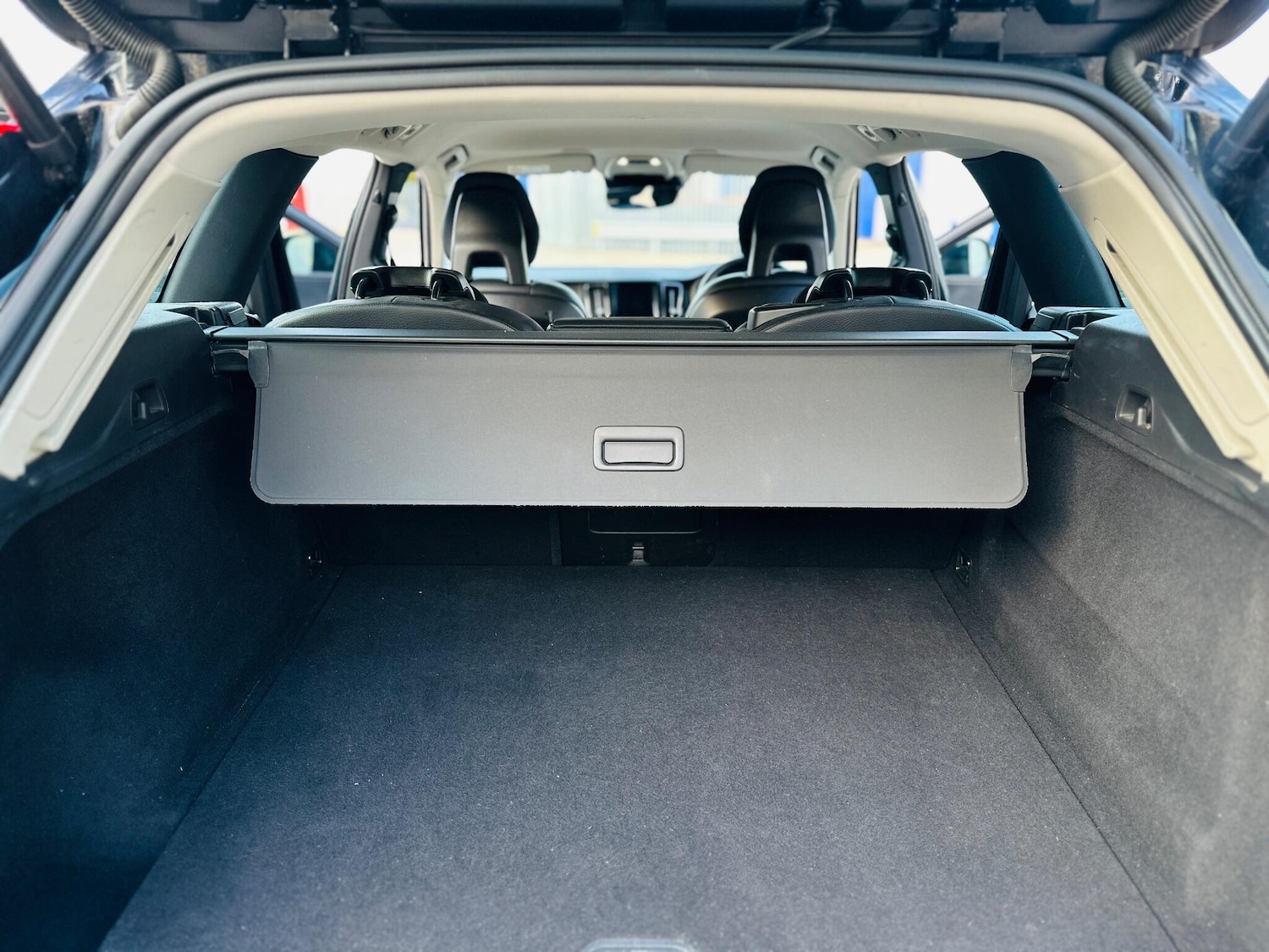 Used Volvo XC60 for sale - 77768071: Photo 50