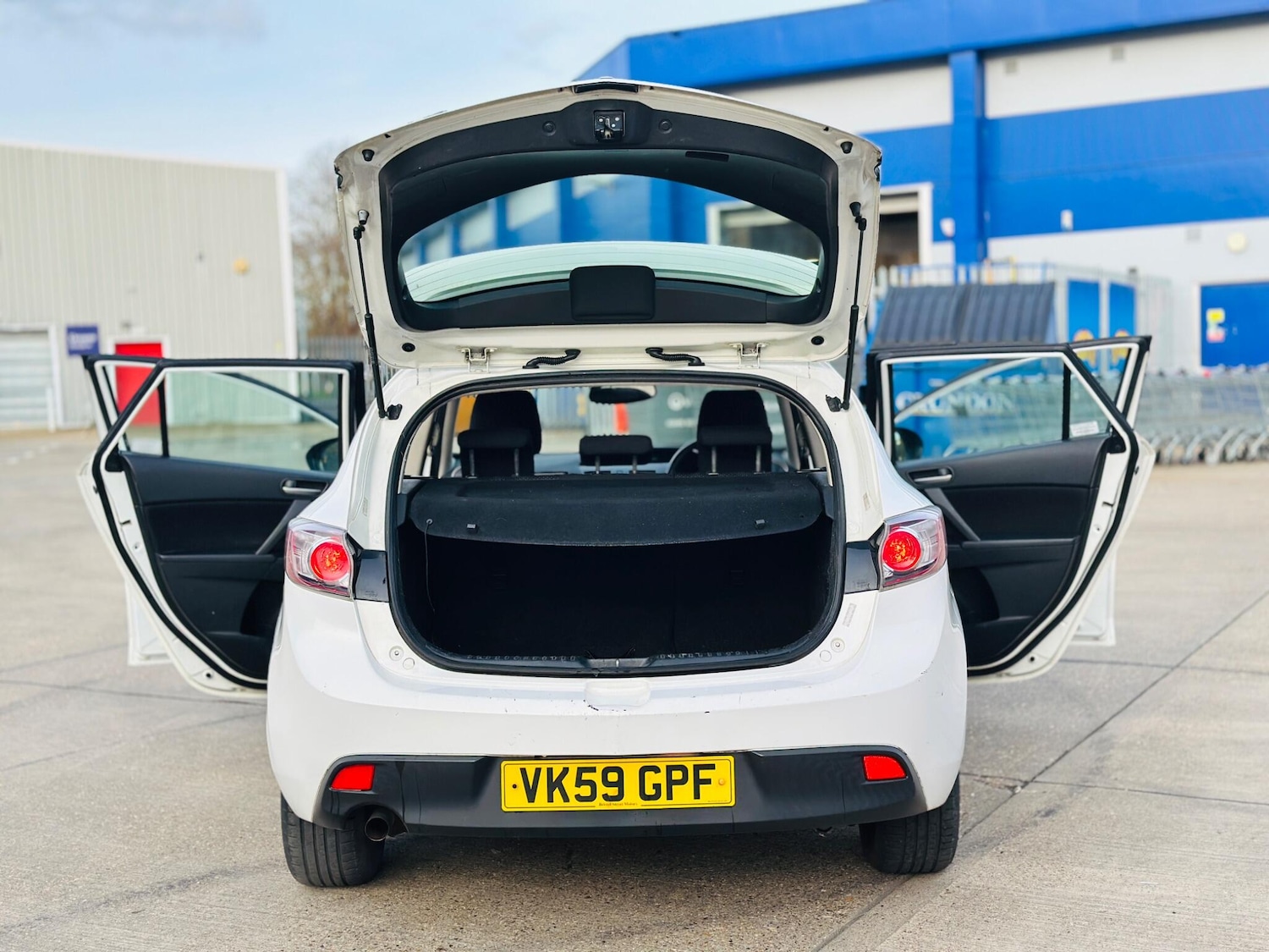 Used Mazda Mazda3 2009 for sale - 77559133: Photo 45