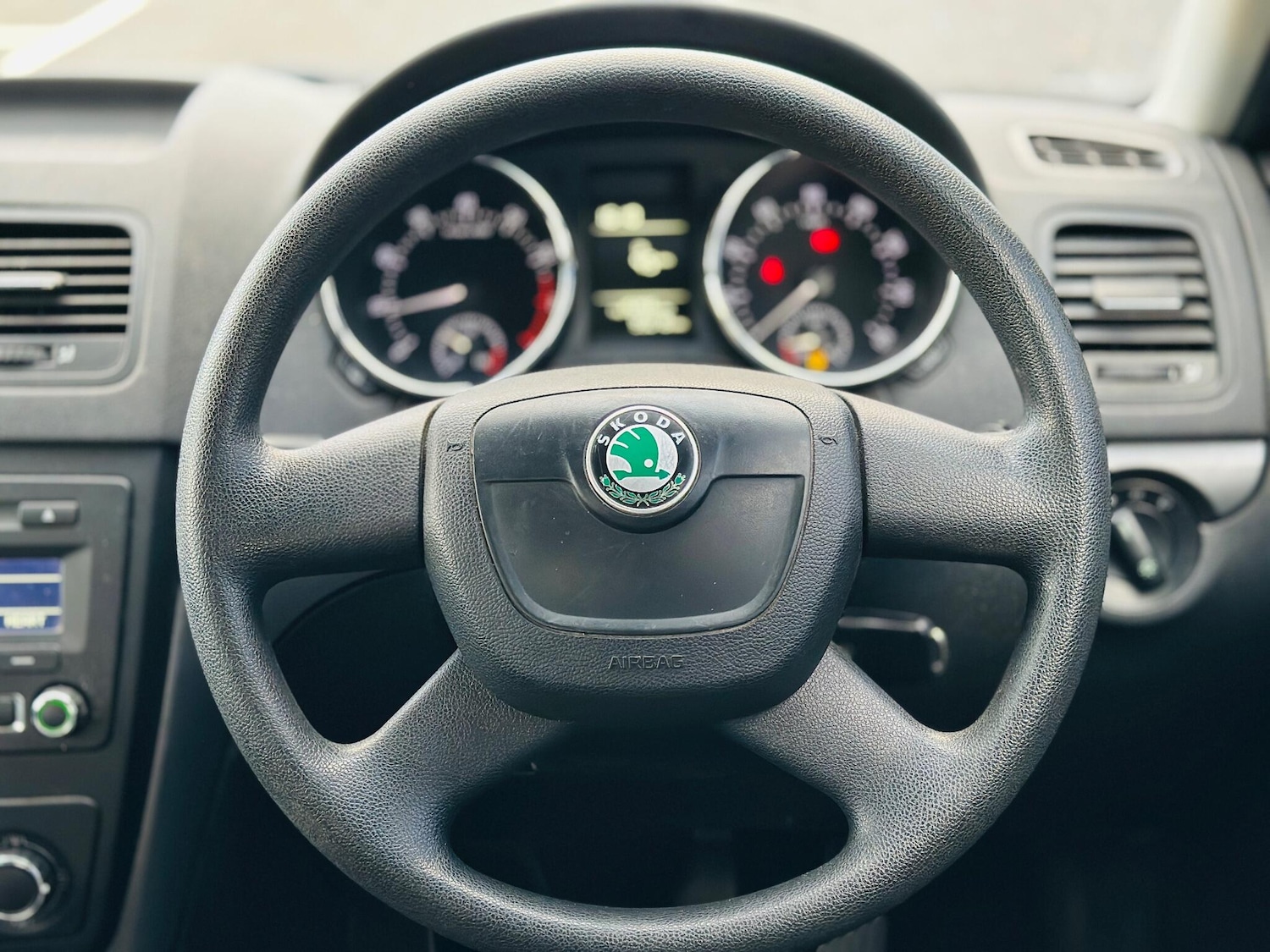 Used Skoda Yeti 2010 for sale - 77131480: Photo 13