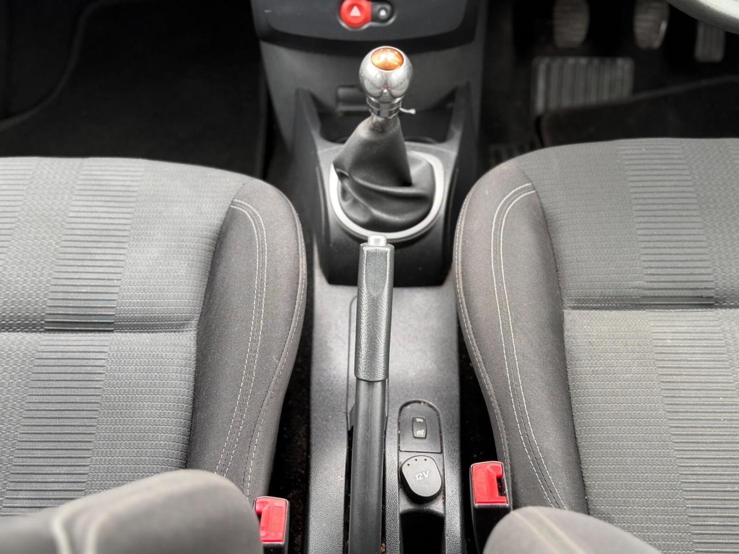 Used Renault Clio 2010 for sale - 77237720: Photo 21