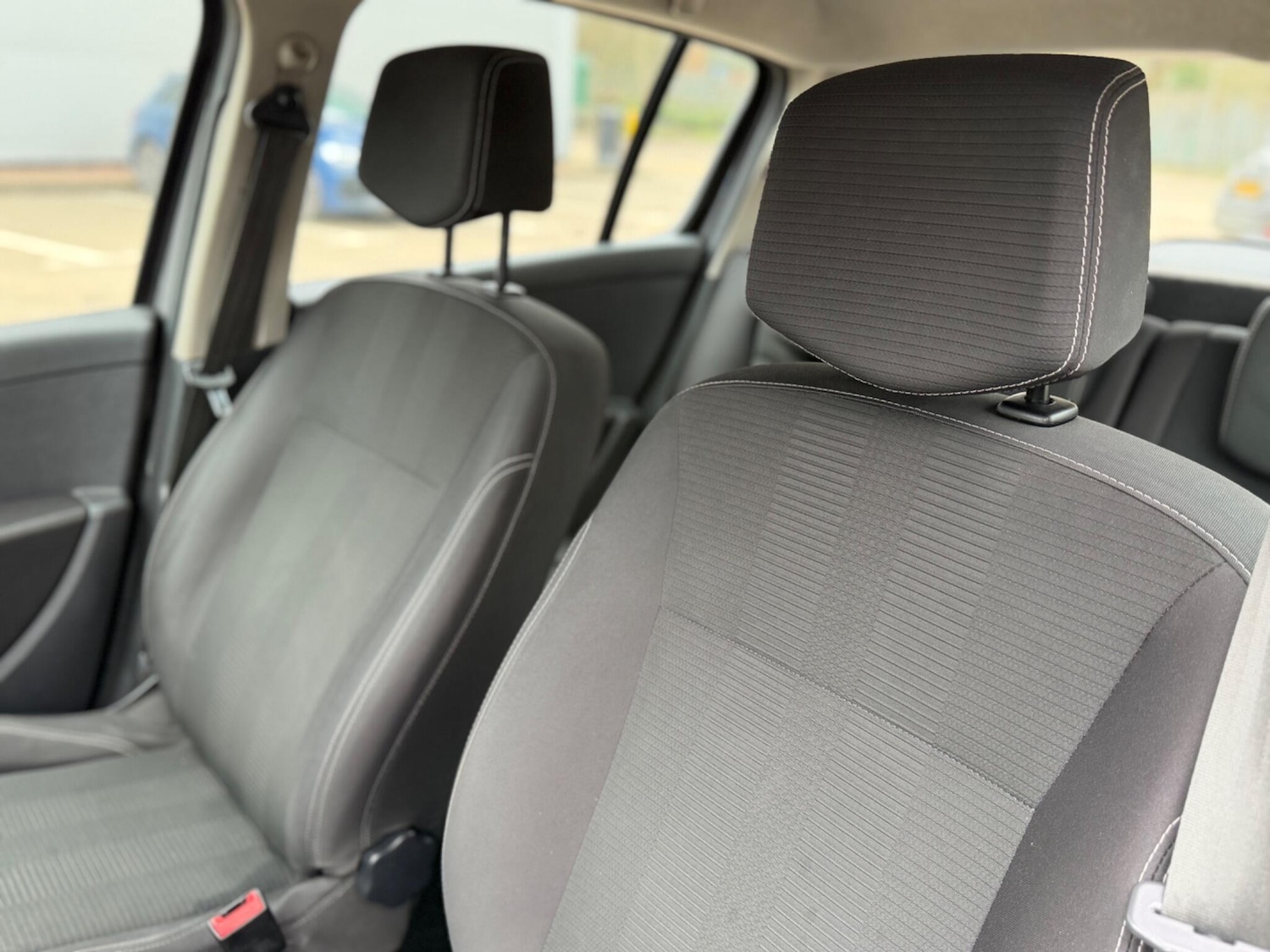 Used Renault Clio 2010 for sale - 77237720: Photo 28