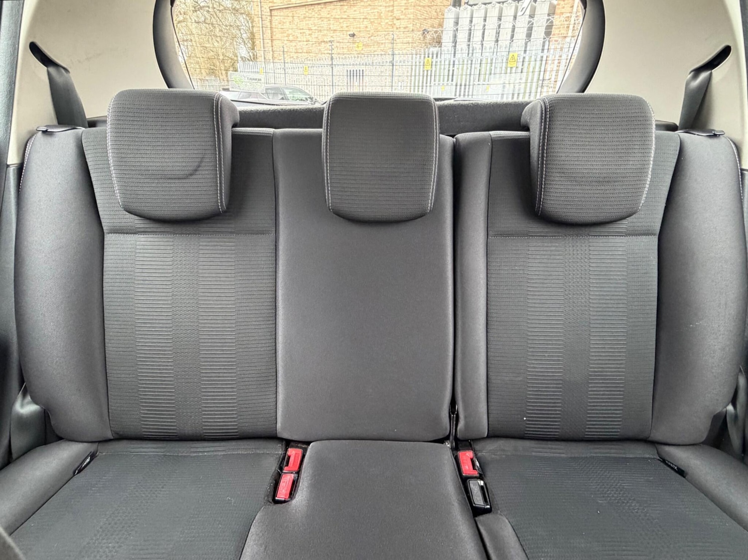 Used Renault Clio 2010 for sale - 77237720: Photo 34