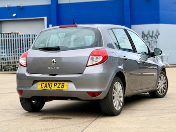 Used Renault Clio 2010 for sale - 77237720: Photo