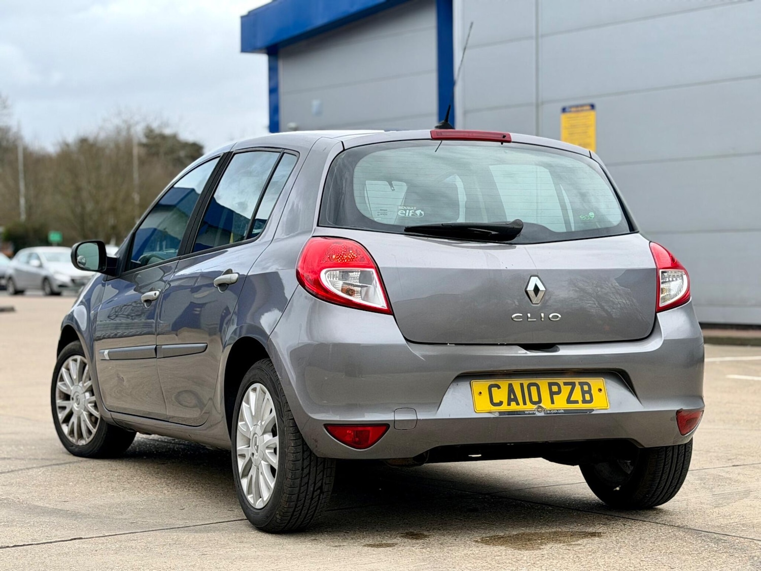 Used Renault Clio 2010 for sale - 77237720: Photo 5