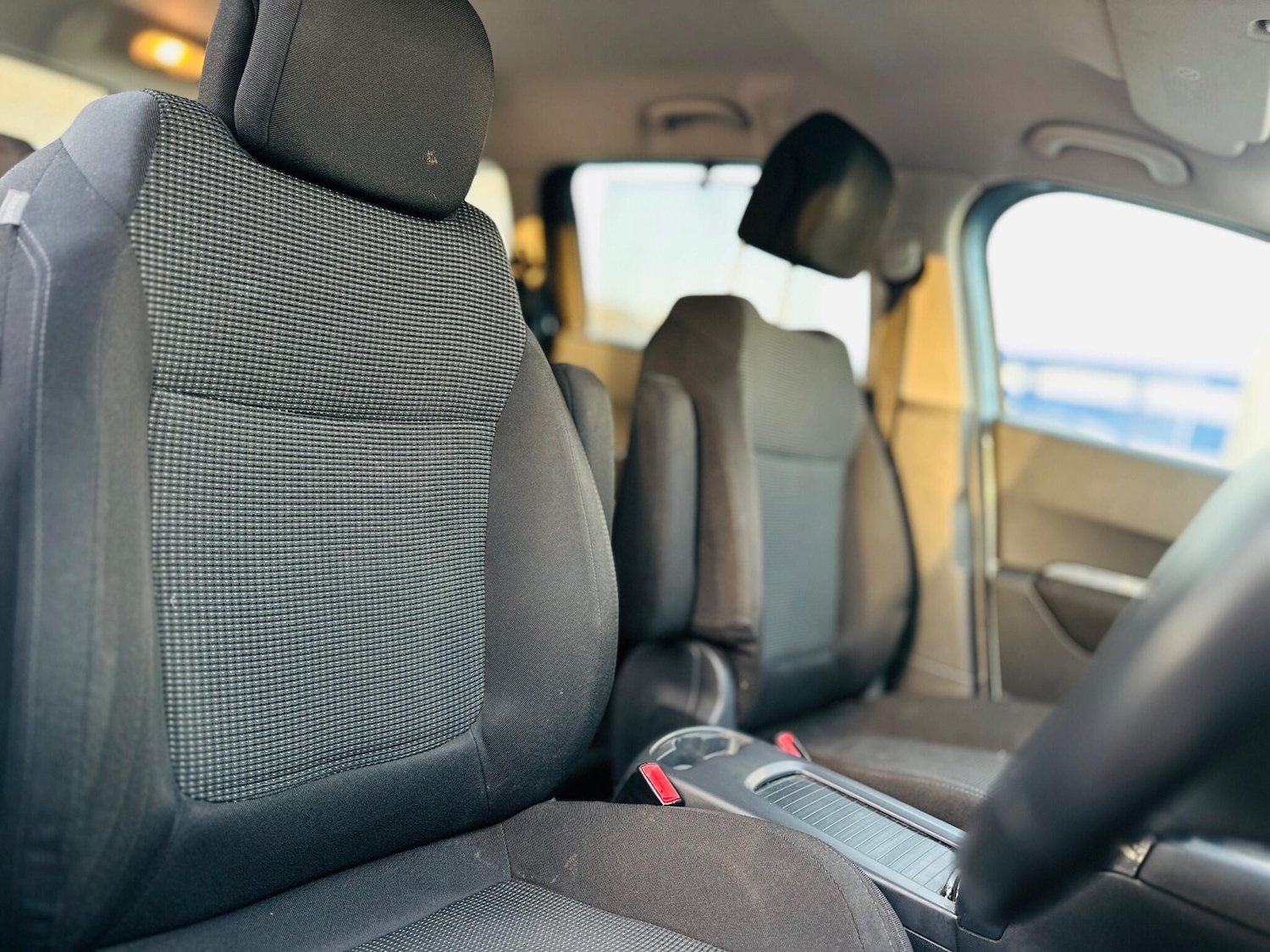 Used Peugeot 5008 2011 for sale - 77084424: Photo 21