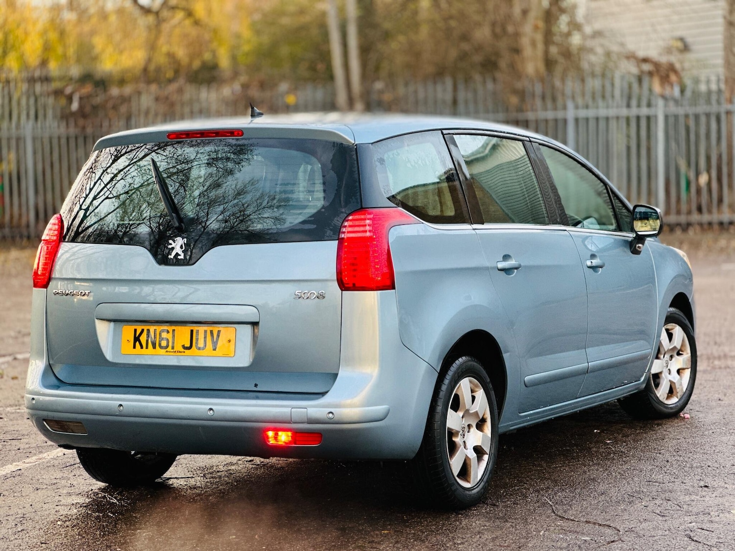 Used Peugeot 5008 2011 for sale - 77084424: Photo 39