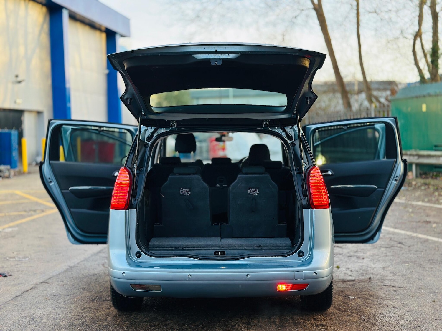 Used Peugeot 5008 2011 for sale - 77084424: Photo 46