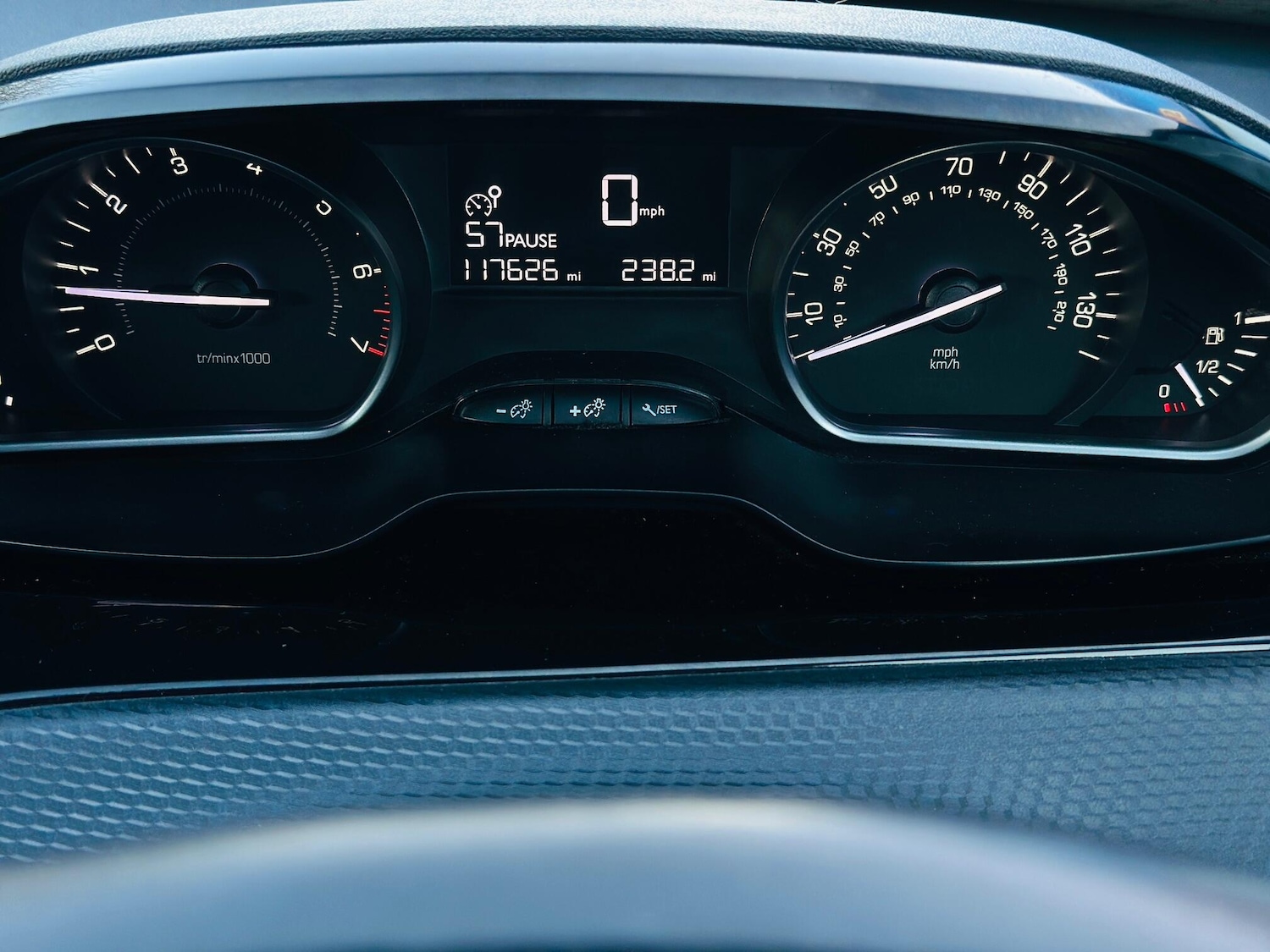 Used Peugeot 208 2017 for sale - 76613378: Photo 16