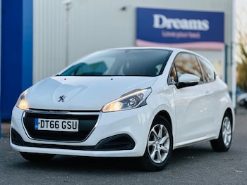 Used Peugeot 208 2017 for sale - 76613378: Photo