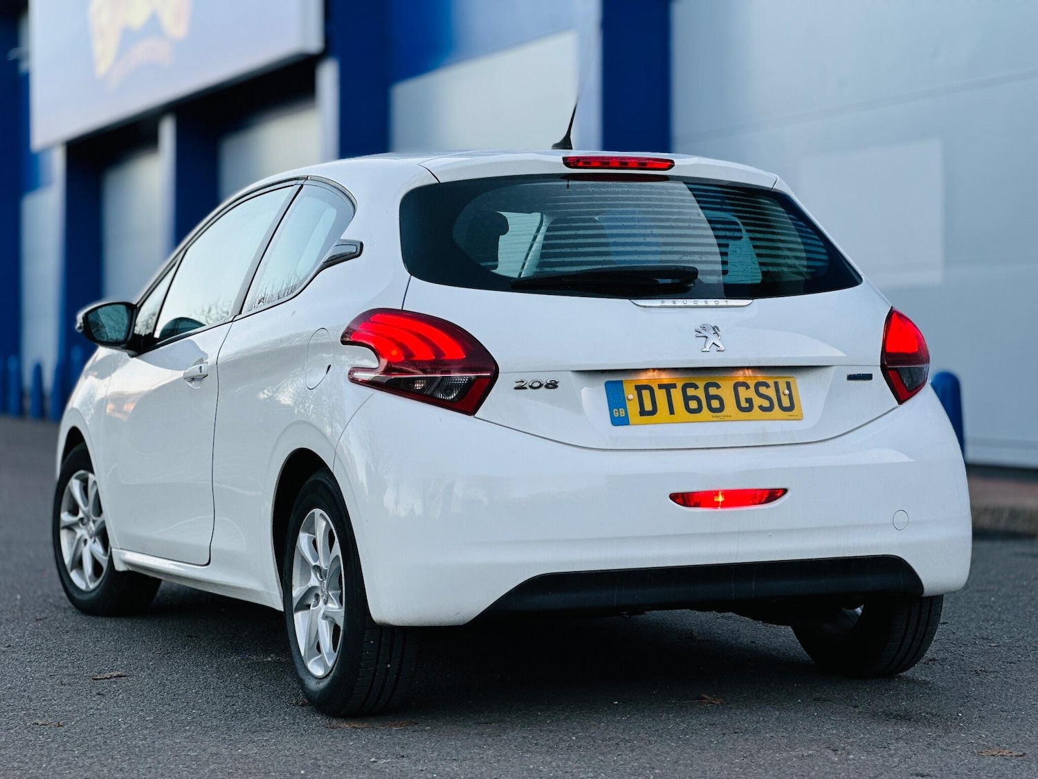 Used Peugeot 208 2017 for sale - 76613378: Photo 5
