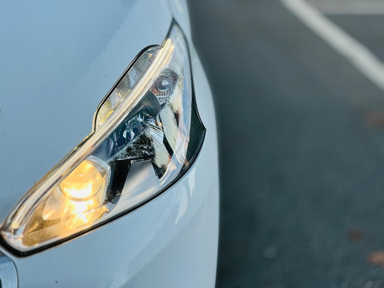 Used Peugeot 208 2017 for sale - 76613378: Photo 54