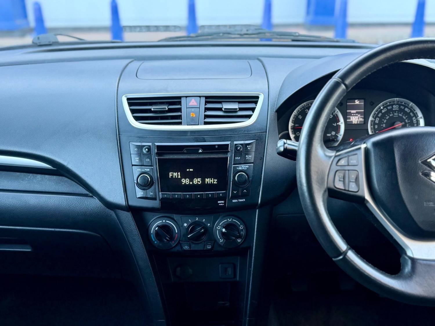 Used Suzuki Swift for sale - 77898657: Photo 12