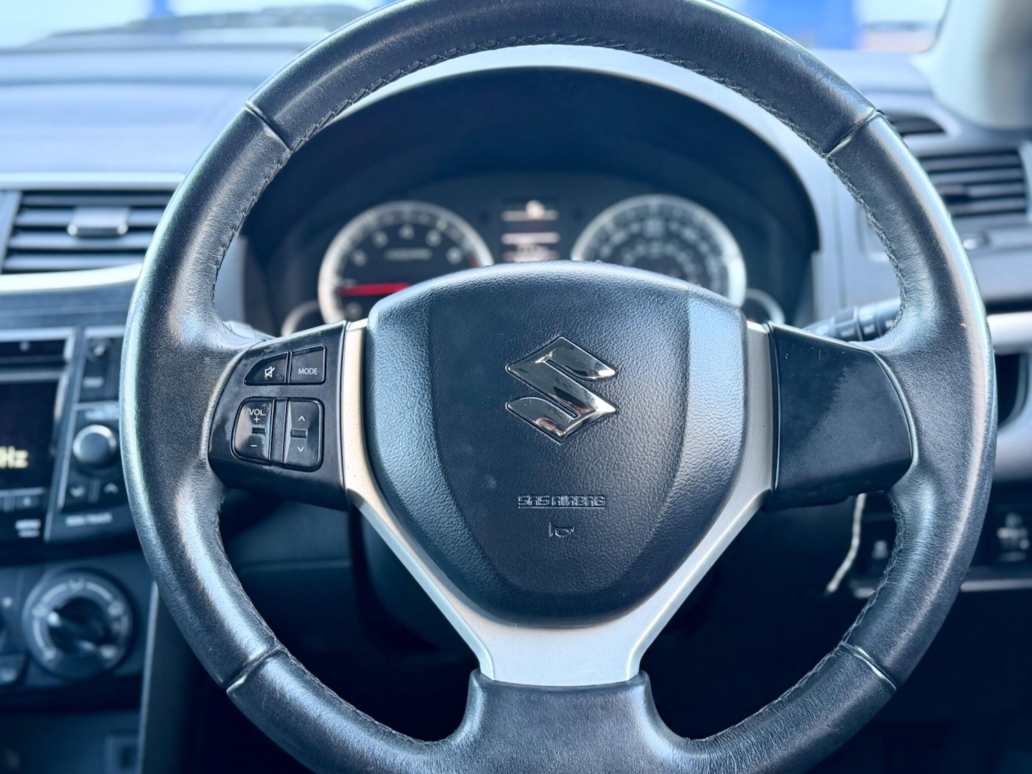 Used Suzuki Swift for sale - 77898657: Photo 13