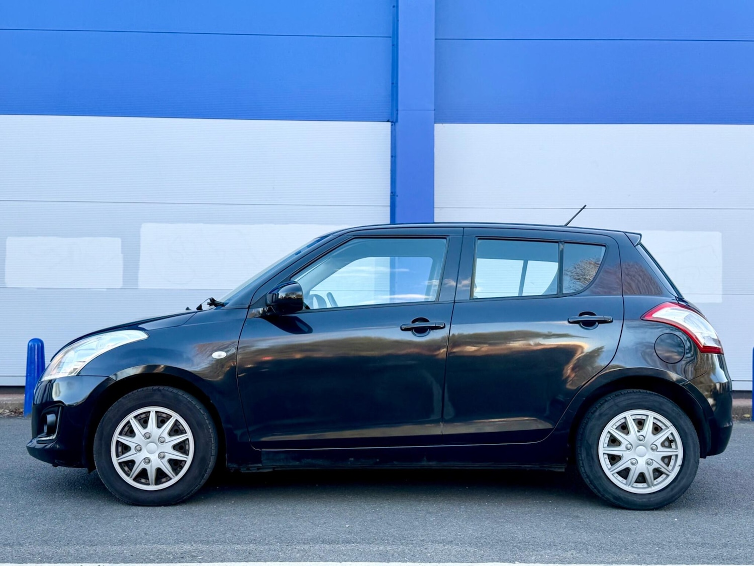 Used Suzuki Swift for sale - 77898657: Photo 8