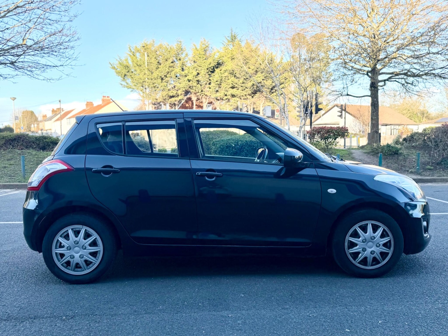 Used Suzuki Swift for sale - 77898657: Photo 9