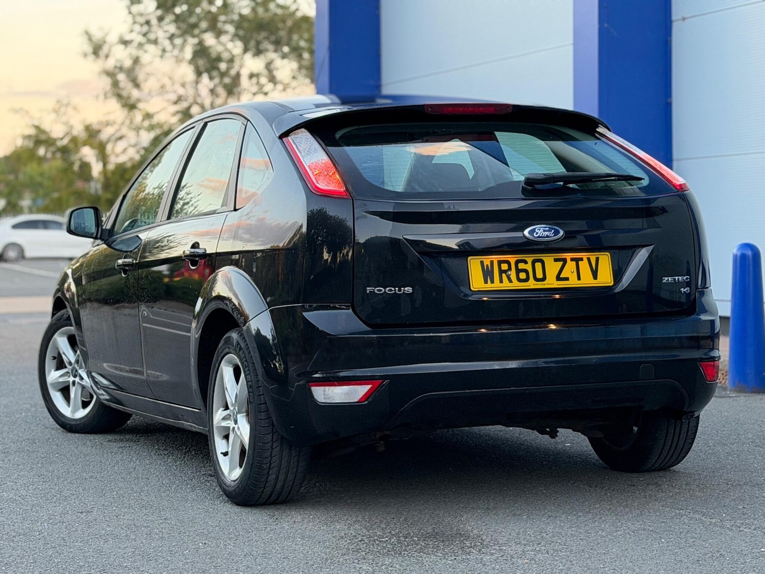 Used Ford Focus 2010 for sale - 76084867: Photo 5