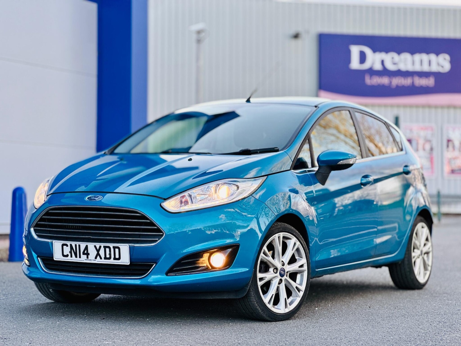 Used Ford Fiesta for sale - 77898219: Photo 2