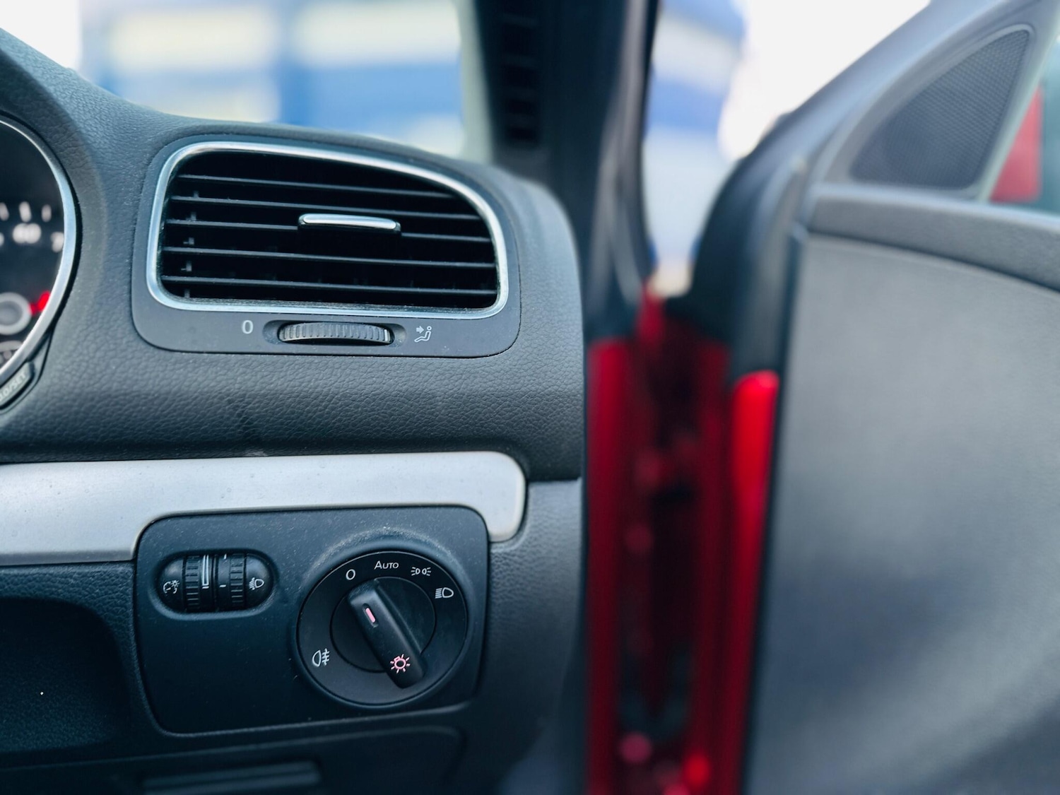 Used Volkswagen Golf 2015 for sale - 76936181: Photo 24