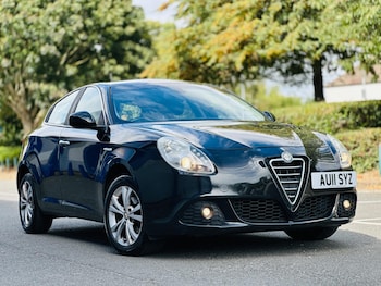 Used Alfa Romeo Giulietta 2011 for sale - 75707240: Photo