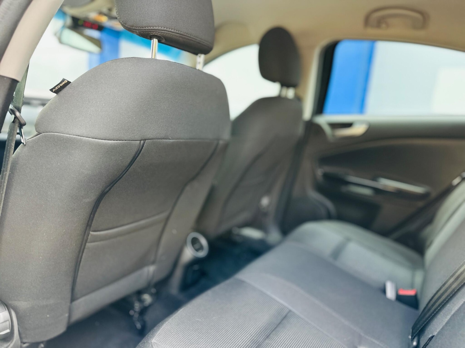 Vehicle 33