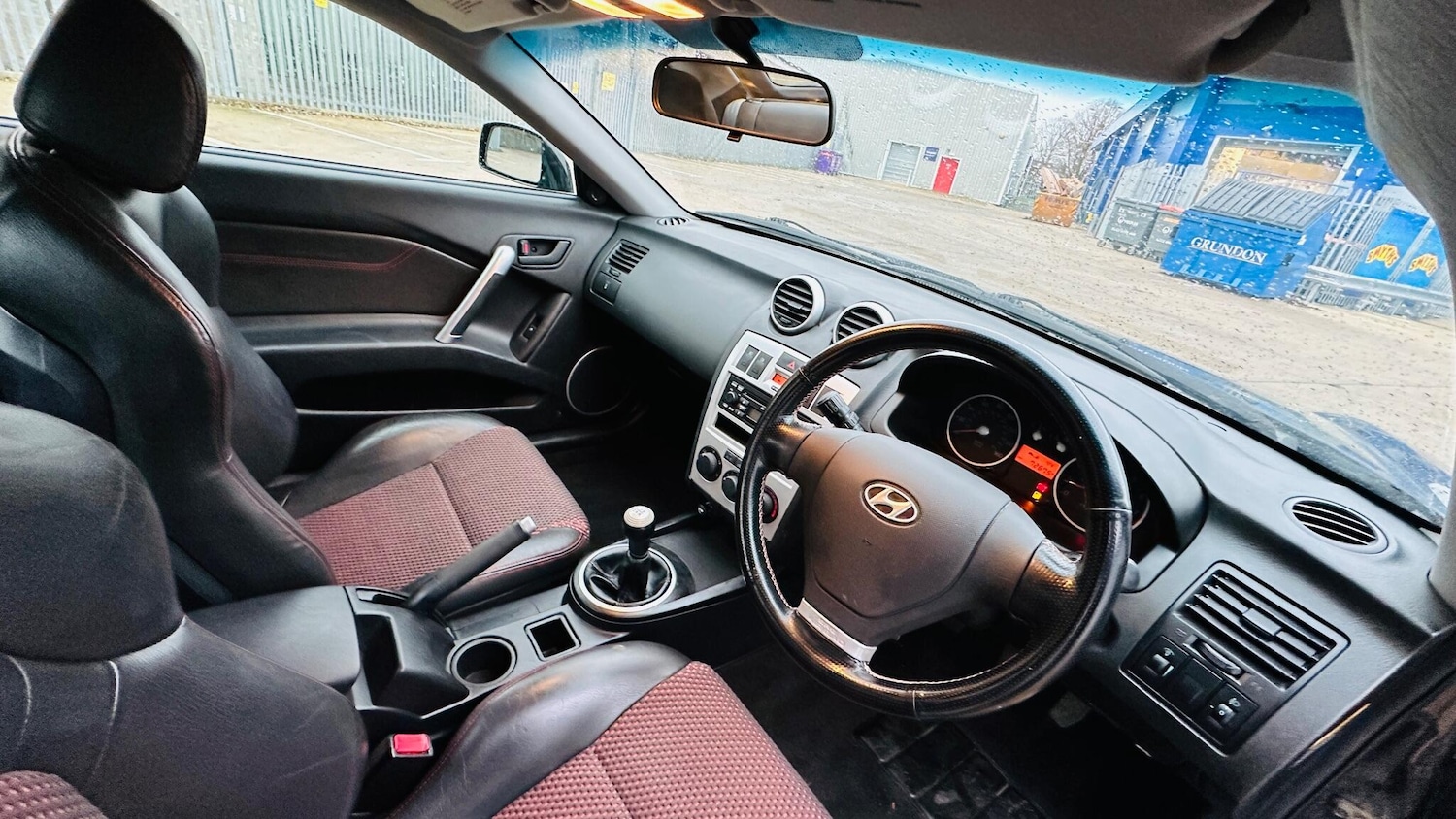 Used Hyundai Coupe for sale - 77029479: Photo 24