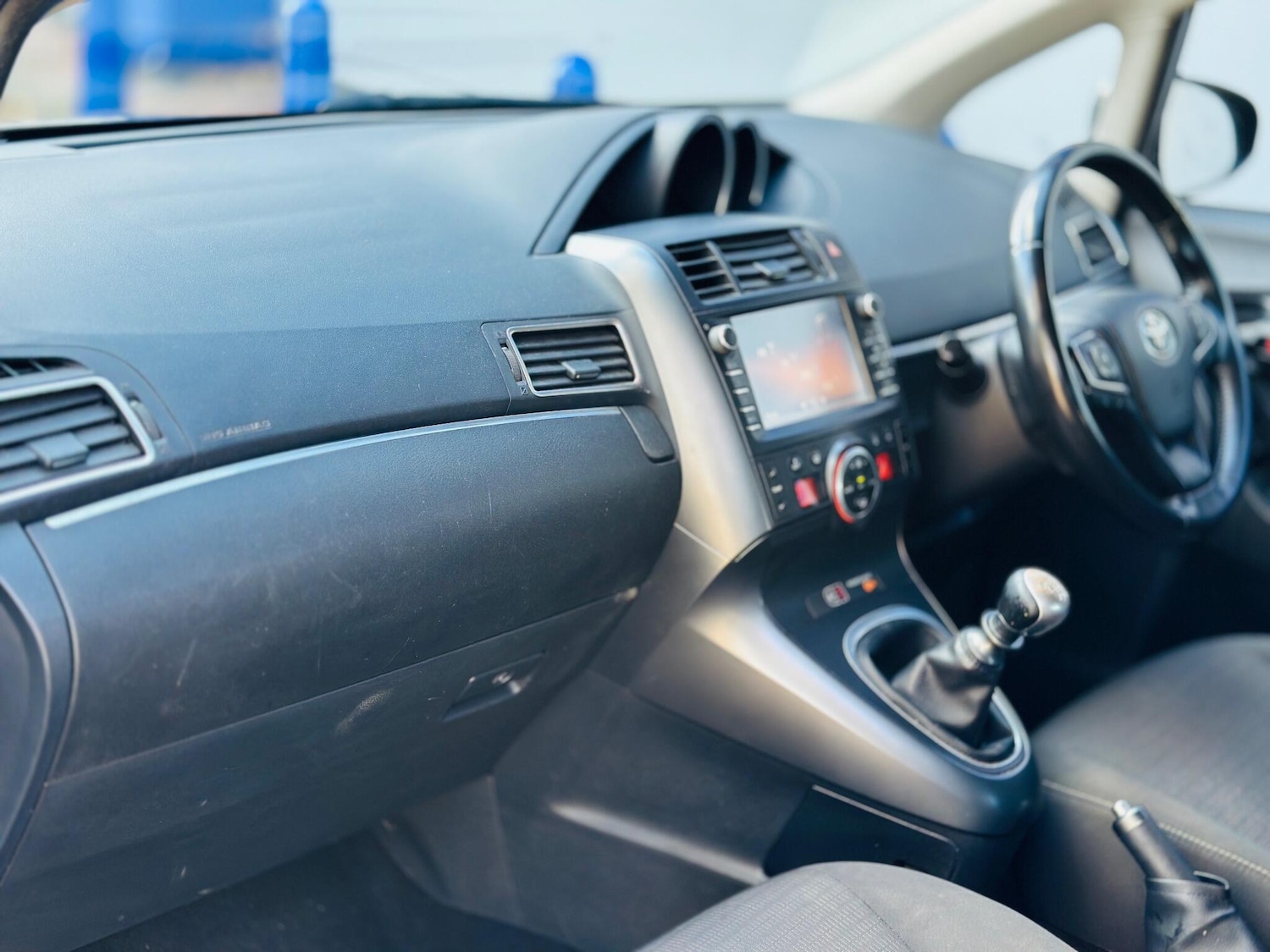 Used Toyota Verso 2017 for sale - 76423912: Photo 15